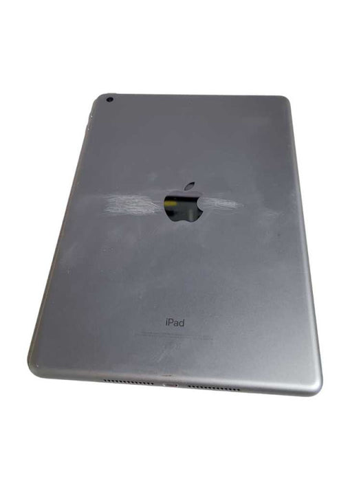 Apple iPad 5th Gen 32GB (A1822) - READ Î