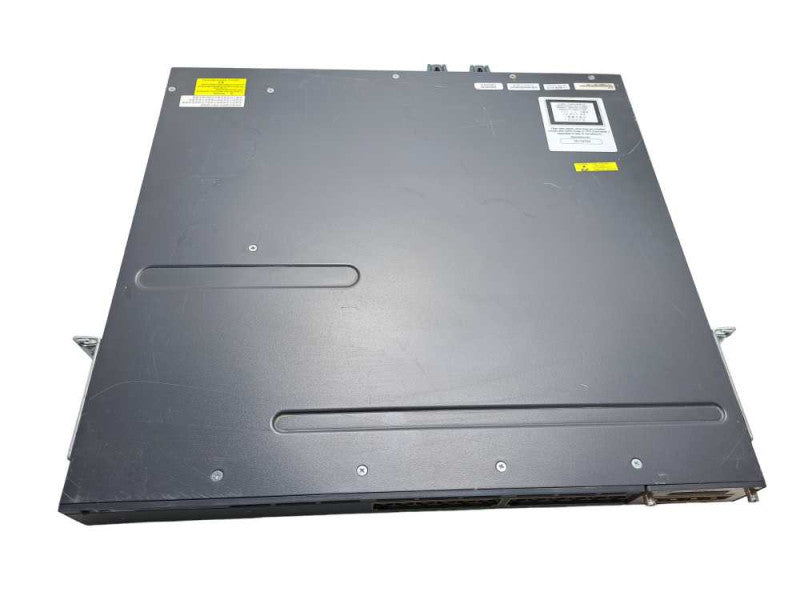 Cisco WS-C3560X-24P-L | 24 Port Gigabit PoE+ Layer 3 Switch /w C3KX-NM-1G Mod )