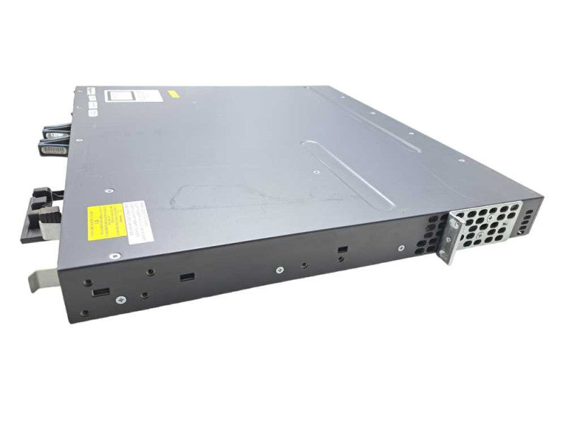 Cisco WS-C3560X-24P-L | 24 Port Gigabit PoE+ Layer 3 Switch /w C3KX-NM-1G Mod )