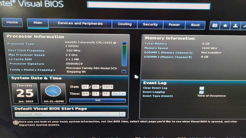 Intel NUC - Celeron J3455 | 8GB RAM | 1TB SSD Q%