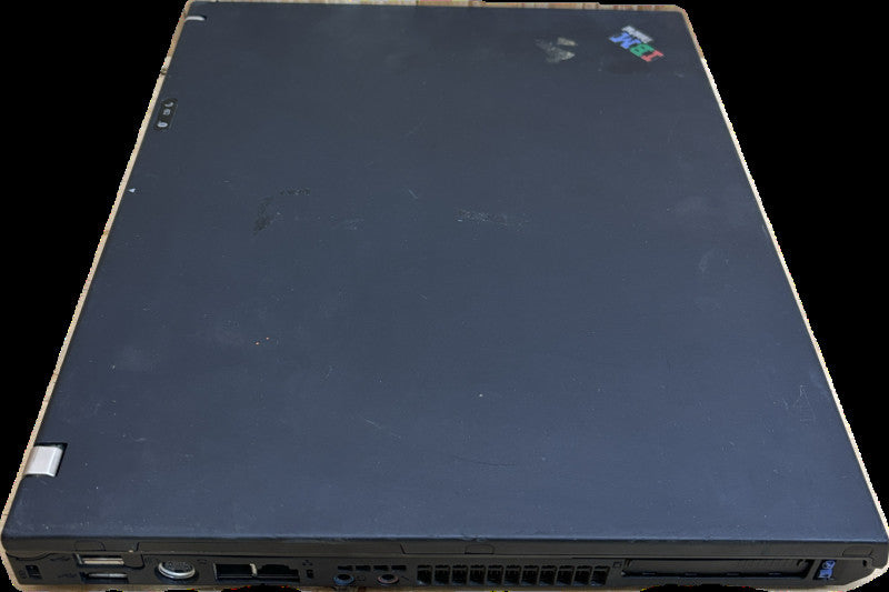 IBM ThinkPad T43 Vintage Laptop Pentium M@2GHz 1GB RAM No HDD No OS Installed
