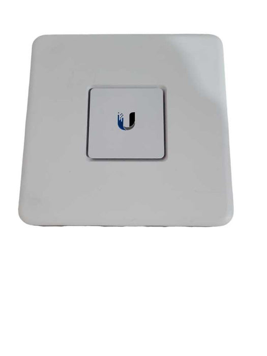 Ubiquiti Networks UniFi Security Router Firewall Gateway USG + PWR Adapter !