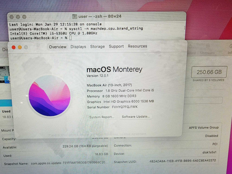 Apple Macbook Air 2017 13\\" Core i5-5350U @ 1.8GHz 8GB DDR3 250GB SSD (