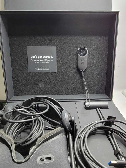 Oculus VR Headset with Controller, READ  Q_