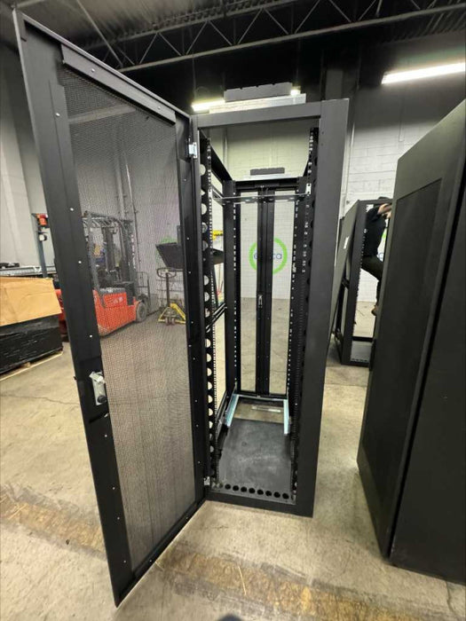 42U Server Racks Local Pickup  Q-
