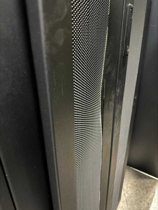 42U Server Racks Local Pickup  Q-