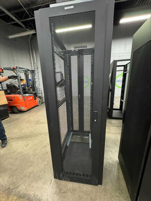 42U Server Racks Local Pickup  Q-