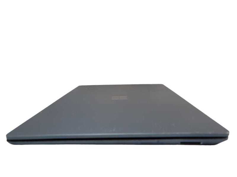 Microsoft Surface Laptop| i5-7200U| 8GB DDR3| 256GB SSD w/ DOCK Î²