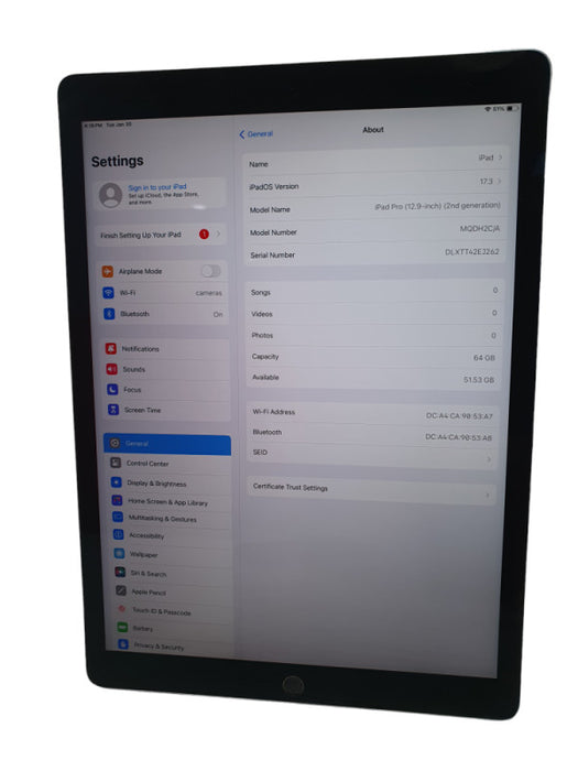 Apple iPad Pro (12.9 inch) (2nd gen) 64GB (IOS 17) A1670 UNLOCKED  -