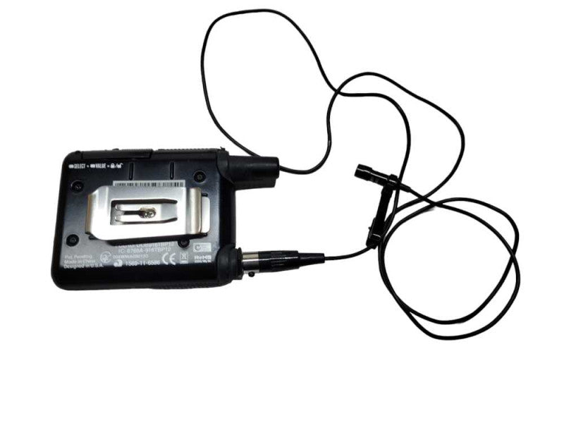 Line 6 XD-V55 Digital Wireless Microphone System %