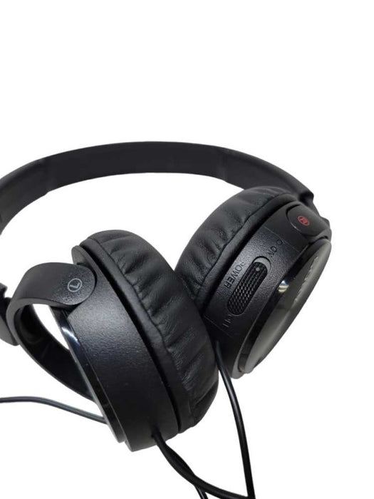 Sony Noise Canceling Wired Headphones MDR-ZX110NC Q%