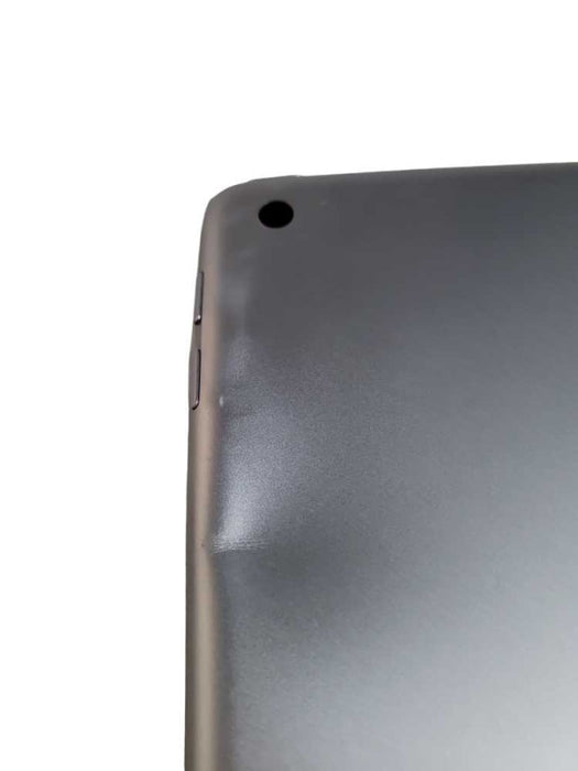 Apple iPad 5th Gen 128GB (A1822) - READ Î