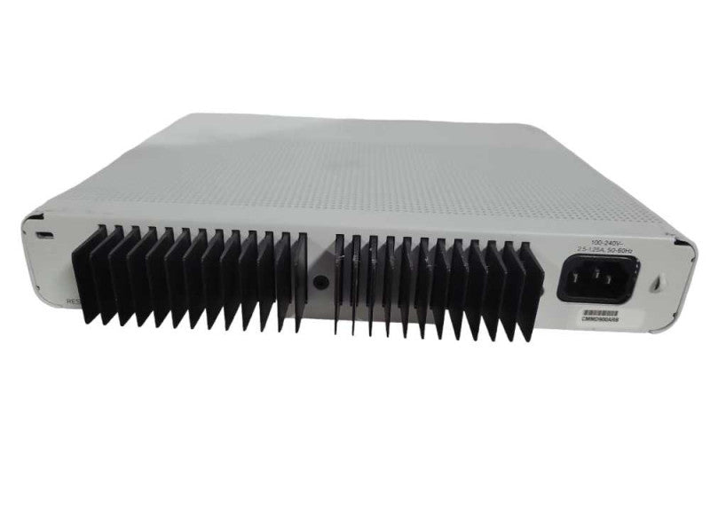 Cisco WS-C3560CG-8PC-S 8 Port Gigabit Managed Switch ipbase POE !