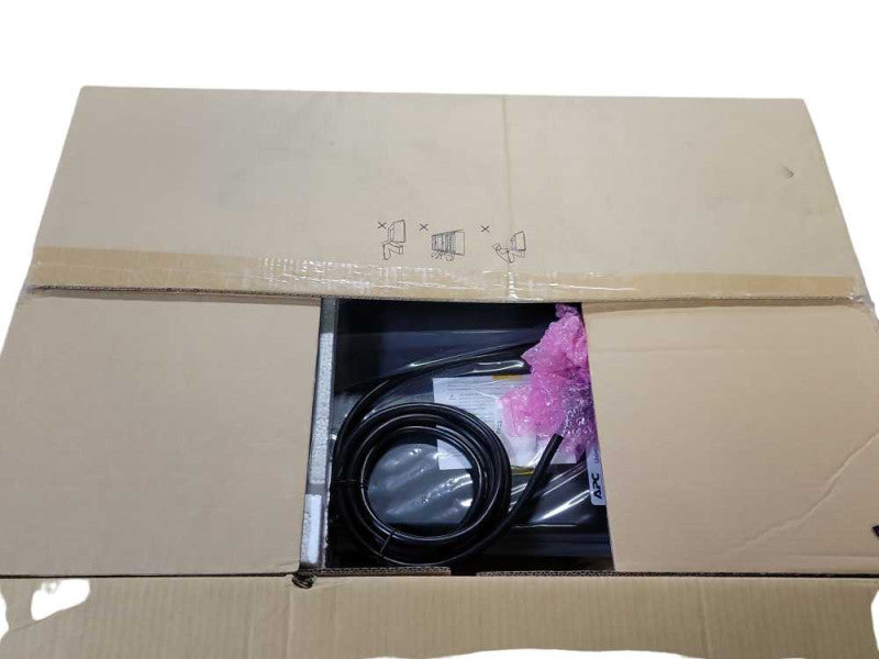 APC SRT3000RMXLT 3000VA 208V On-Line Double-Conversion Smart-UPS Power Backup _
