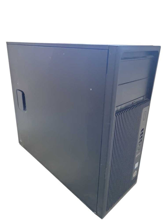 HP Z240 Tower | i7-6700 @ 3.40GHz 8GB DDR4 AMD W4100 GPU | No HDD\\'s !