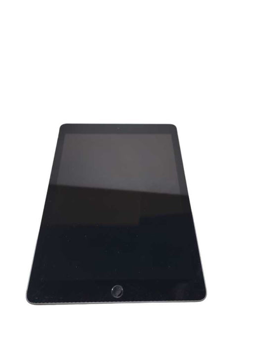 Apple iPad 6th Gen 32GB Wi-Fi 9.7\\" (READ) %