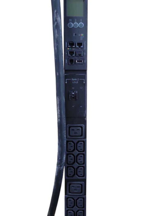 APC AP8865 Metered 3 PH 30A 208V 36x C13 6x C19 2x 5-20 ZeroU Rack P _
