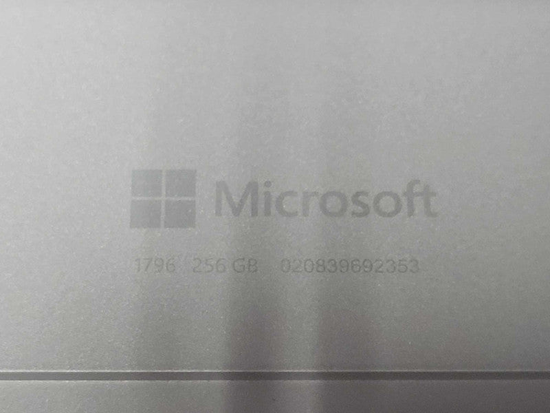 Microsoft Surface Pro 6 1796 Core I7-8650U 1.9GHz, 8GB RAM 256GB SSD w/ Power _