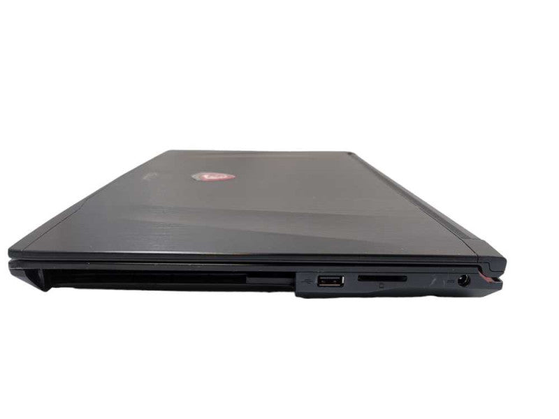 MSI GE62 Apache Pro | i7-6700HQ| 16GB DDR4| GTX 970M| 480GB SSD| FOR PARTS/ Î²