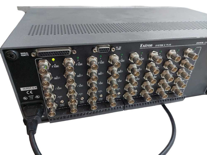 Extron System 8 Plus  =