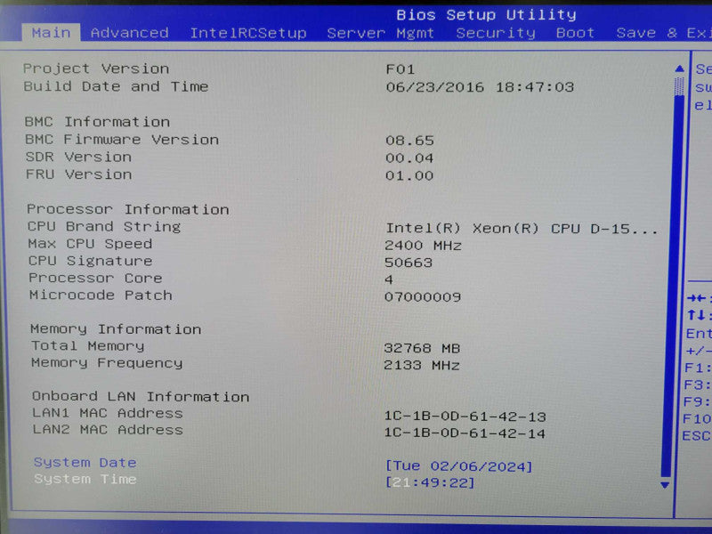 Datto S3B2000 4 Bay NAS Xeon D-1521 2.4GHz 32GB RAM, 120GB SSD, READ _