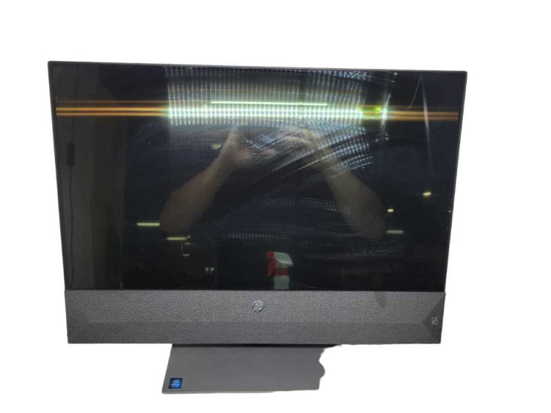 HP Pavilion All-in-One 24\\" Touch - Core i5-8400T | 8GB RAM  | 1TB SSD %