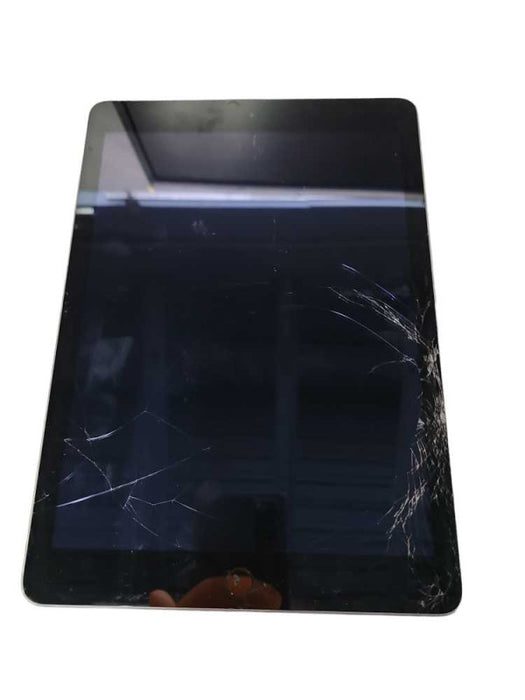 Apple iPad 5th Gen 128GB (A1822) - READ Î