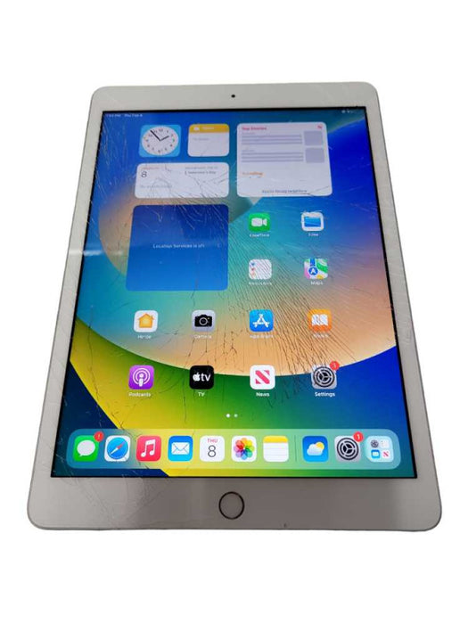 Apple iPad 8th Gen 32GB (A2270) - READ QÎ