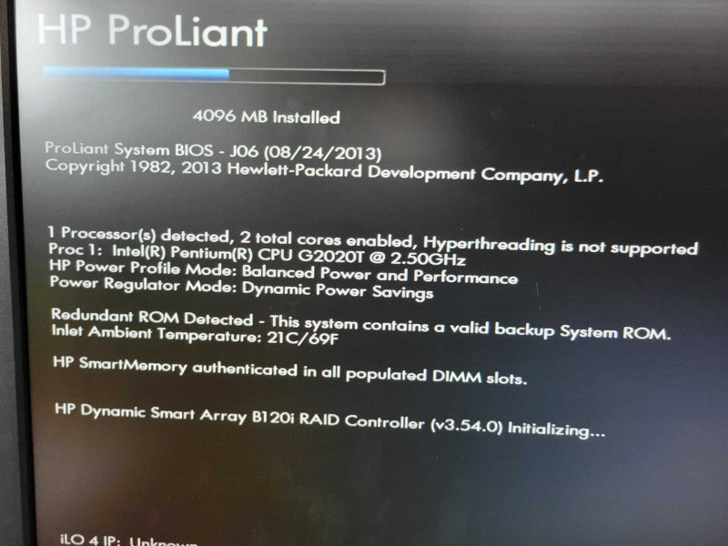 HP ProLiant MicroServer Gen8 TPS-W003 G2020T @ 2.5GHz 4GB RAM B120i RAID 3.5\\" %