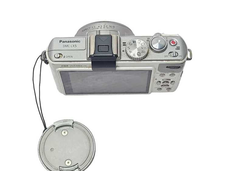 Panasonic Lumix DMC-LX5 10.1MP Camera, No Battery/SD Card, READ _