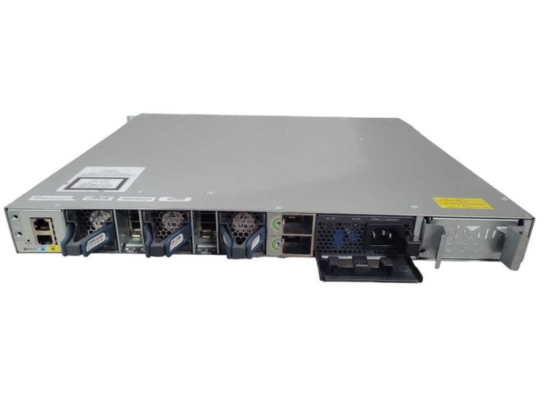 Cisco WS-C3850-12XS-S | 12 Port 10G SFP+ IP Base Switch | 1x 350W PSU !