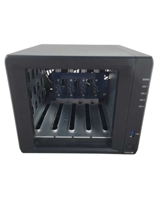 Synology DS920+ 4 Bay NAS DiskStation 2x M.2 Slots - Black READ !