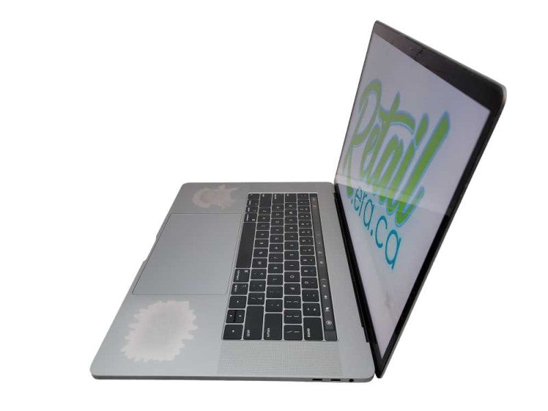 Apple Macbook Pro 2018 15\\" Core i7-8750H @ 2.2GHz 16GB DDR4 250GB SSD Radeon Pro 555X 4GB (