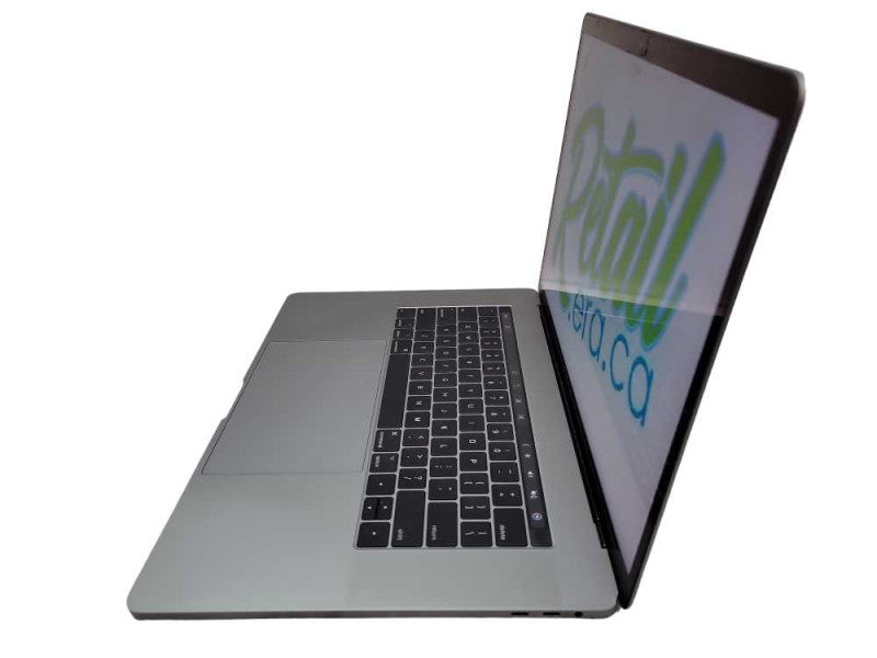 Apple Macbook Pro 2017 15\\" Core i7-7820HQ @ 2.9GHz 16GB DDR3 500GB SSD Radeon Pro 560 4GB [Read] (