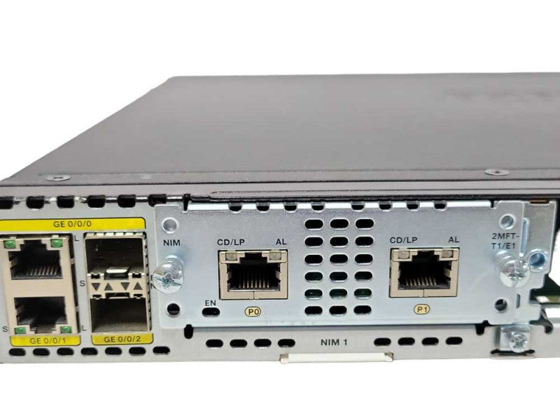 Cisco ISR4331/K9 Integrated service router w/ NIM-2MFT-T1/E1, UCS-E140S-M2/K9 _