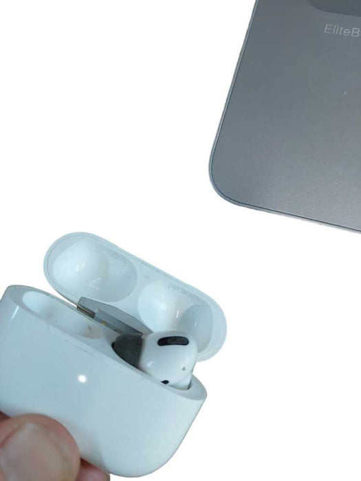 Apple AirPod Pro ( Only 1 Pod , Right Ear ) & Case Model: A2083  =