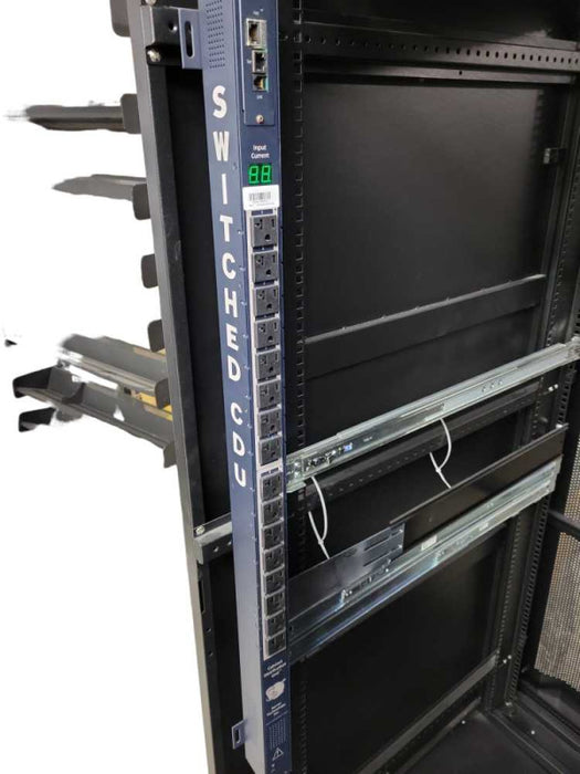 Liner Server Rack with PDU !