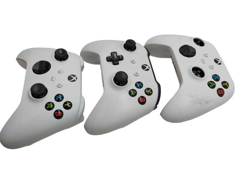 Bundle of 3 Microsoft Xbox One White Controllers ( For Parts ) â