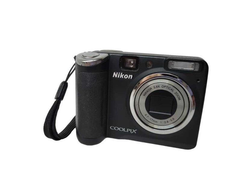 Nikon COOLPIX P50 8.1MP Digital Camera Q%