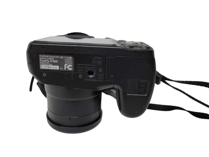 Fuji Finepix S1600 Digital SLR Camera 12MP  Zoom 15x %