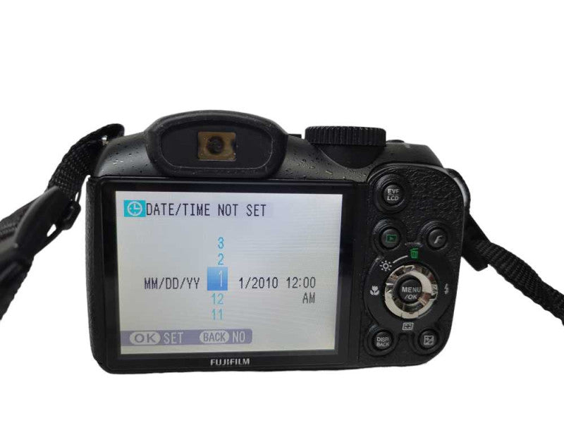 Fuji Finepix S1600 Digital SLR Camera 12MP  Zoom 15x %