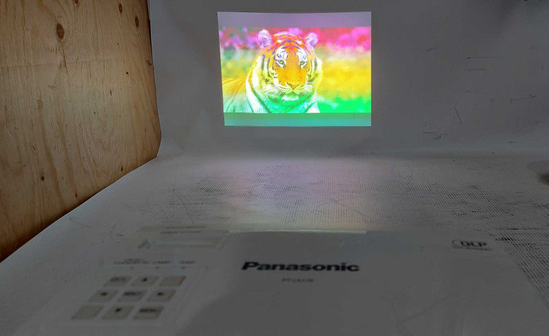 PANASONIC PT-LX270 DLP Projector, 2700 LUMENS HDMI 514 HRS, No Remote
