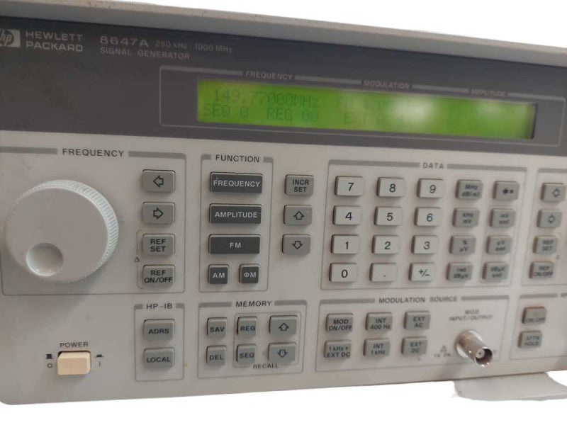 HP 8647A Signal Generator 250kHz-1000MHz =