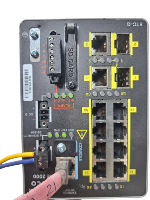 Cisco IE-2000-8TC-G-B V01 | 8-Port Industrial Switch | Factory Reset Q)