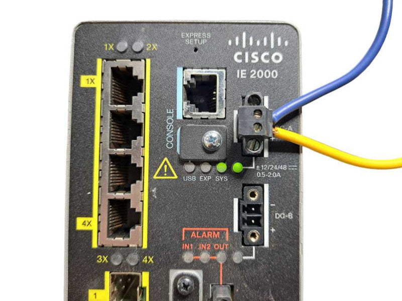 Cisco IE-2000-4TS-G-B V01 | Industrial Ethernet Switch )