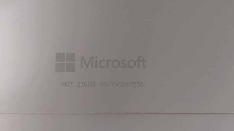 Microsoft Surface Pro 5 (1807), i5-7300U 2.60GHz, 8GB Ram, 256GB SSD