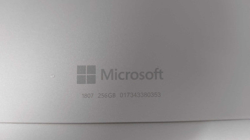 Microsoft Surface Pro 5 (1807), i5-7300U 2.60GHz, 8GB Ram, 256GB SSD, READ