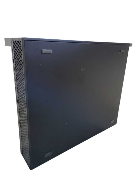 Dell Precision T5820  Xeon W-2123 @ 3.60GHz 16GB DDR4 No HDD\\'s NVS 310 GPU !