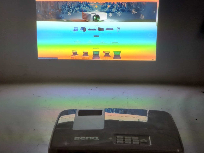 BenQ MW571 Projector 7 Hours Lamptime |