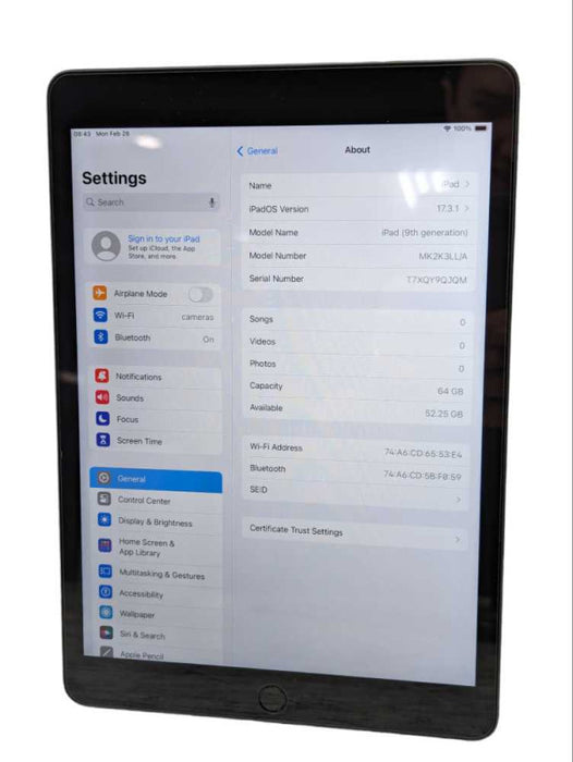 Apple iPad (9th generatiron) 64GB WiFi UNLOCKED  -